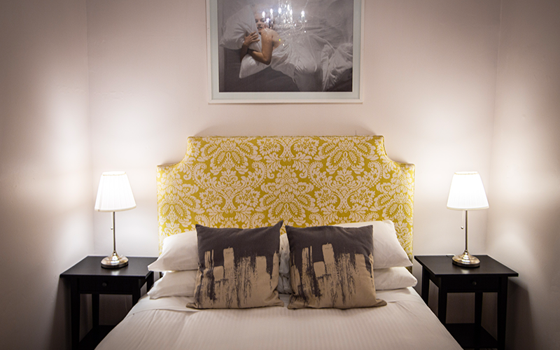 Queen Suite Room 14